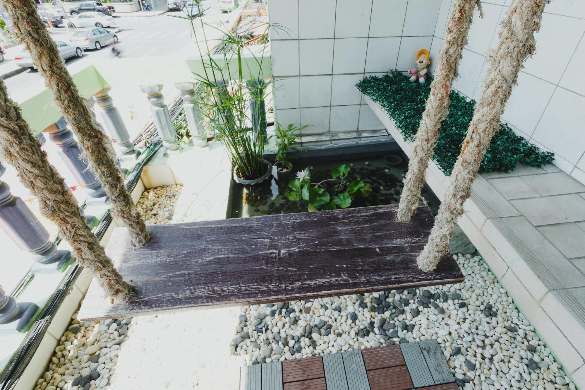 The Aree Hat Yai Hostel מראה חיצוני תמונה