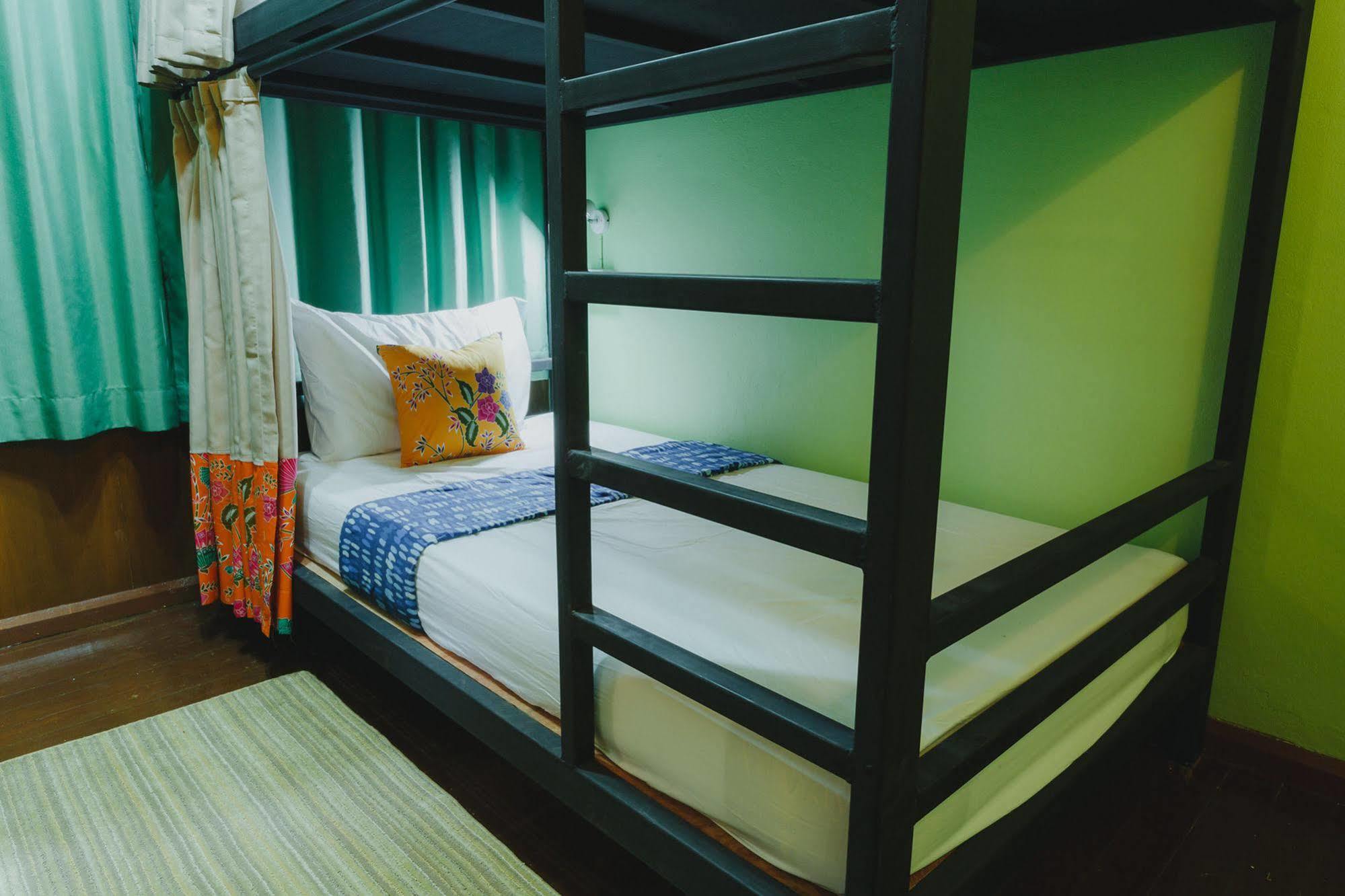 The Aree Hat Yai Hostel מראה חיצוני תמונה