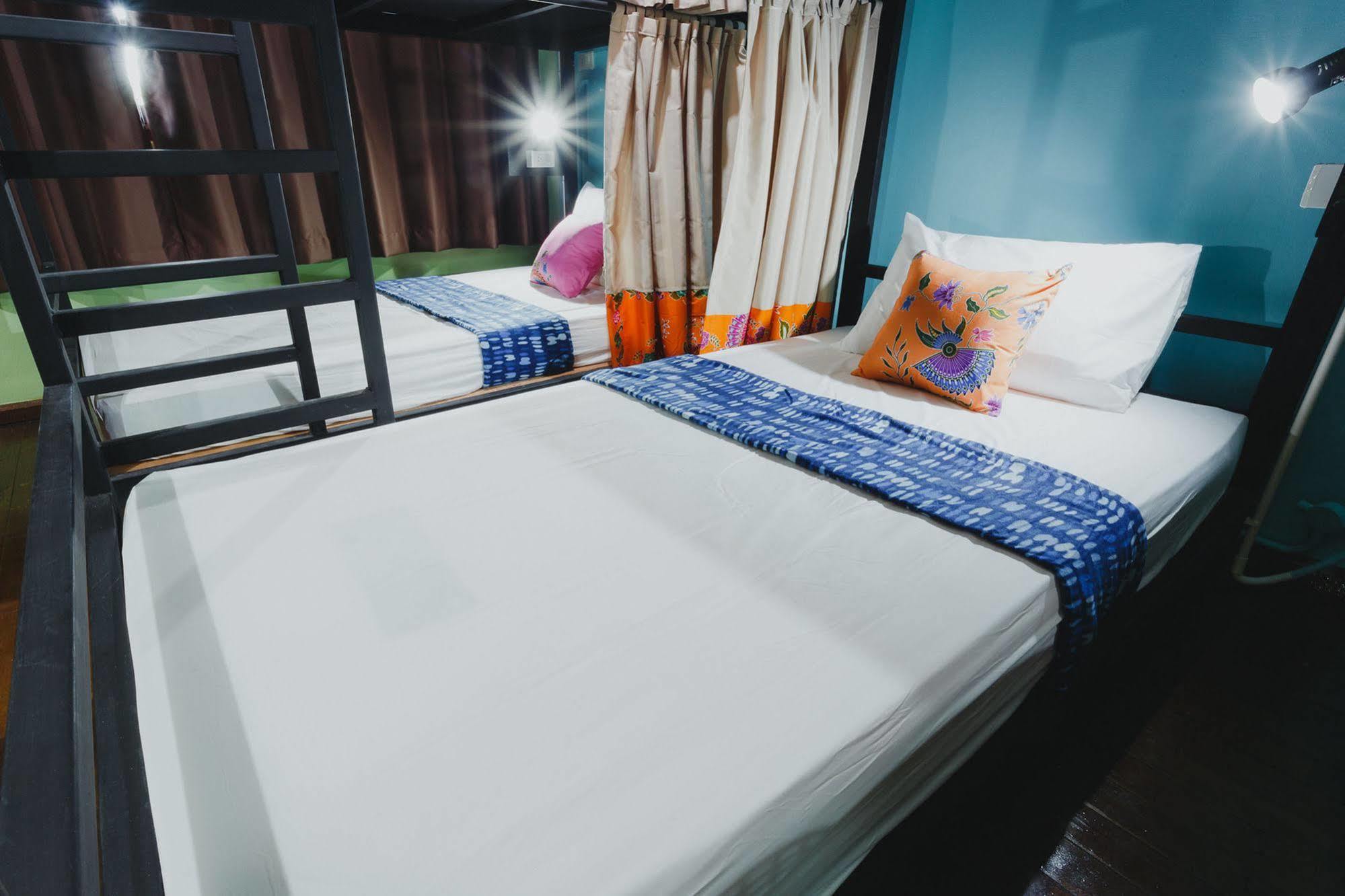 The Aree Hat Yai Hostel מראה חיצוני תמונה