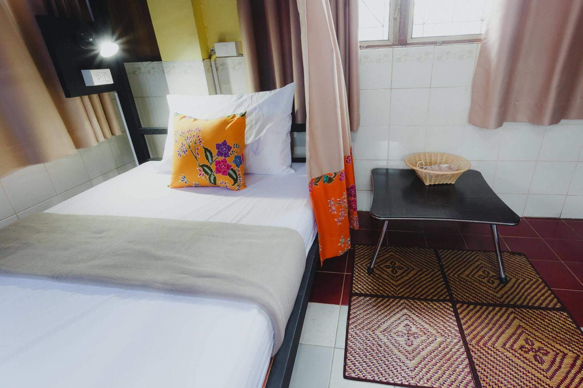 The Aree Hat Yai Hostel מראה חיצוני תמונה